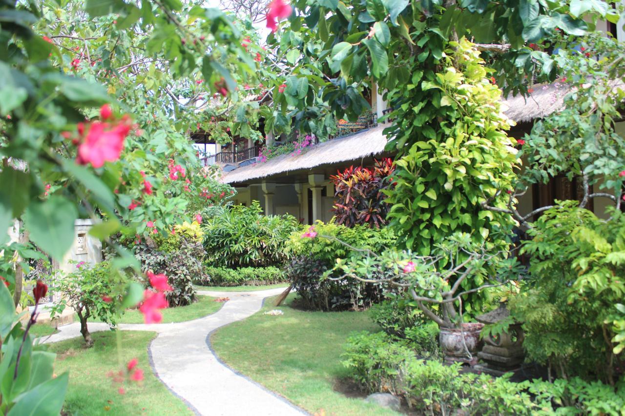 The Sari Beach Legian Exteriör bild