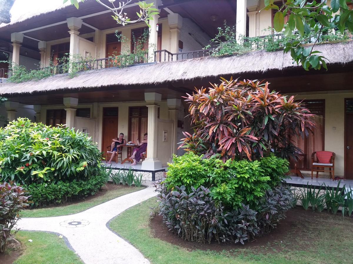 The Sari Beach Legian Exteriör bild